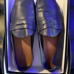 🔥 FOR SALE: Authentic Gucci Men’s Leather Loafers – Size 10 (With Pockets Box)