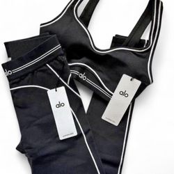 Pink & Black Alo Sets 😍😍😍