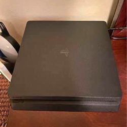 Play Station 4 Slim