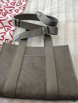 Coach Purse Army Green 💚