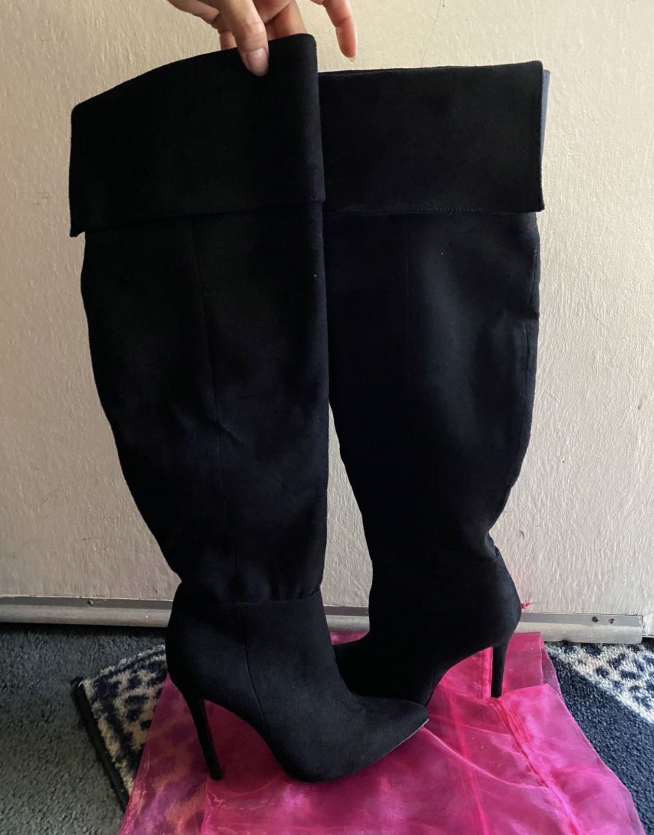 Knee High Boots Size 6.5