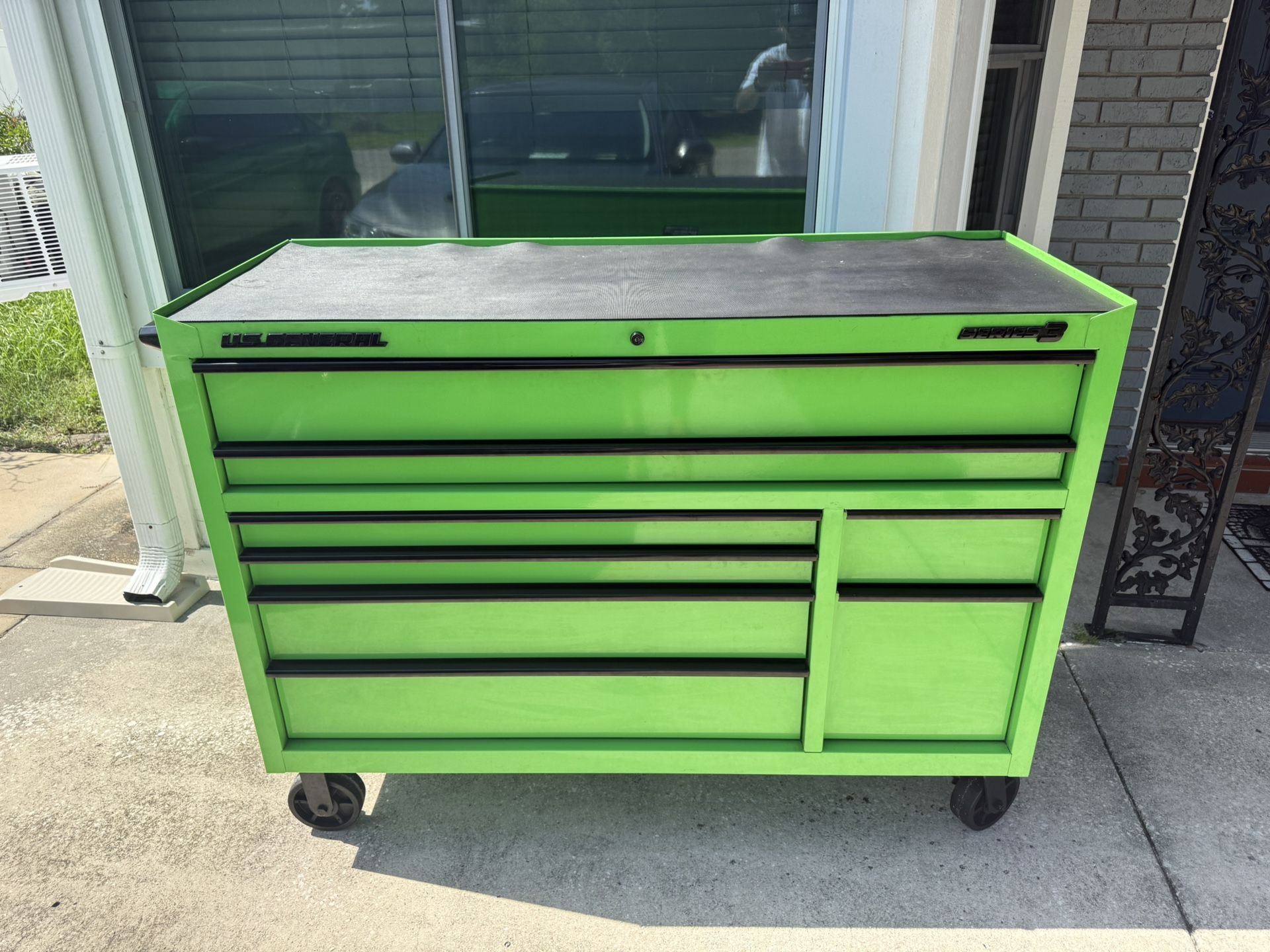 56” US GENERAL TOOLBOX WITH TOOLS