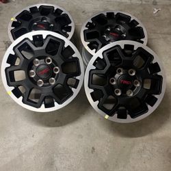 2025 Toyota TRD 17” Wheels (Rims) Like New.