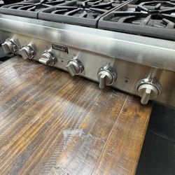 Thermador 36in Stainless Steel Professional Gas Range Top