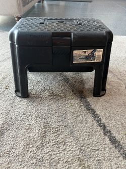 DURA BULL STEPSTOOL TOOL BOX