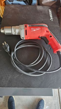Milwaukee Heavy-Duty 1/2" Corded Drill
