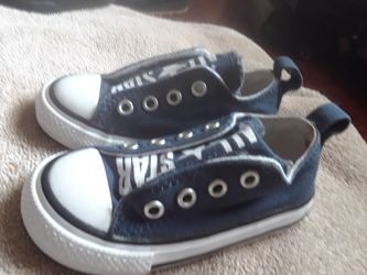 Size 5 Converse