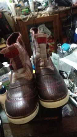 Ugg boots sz9