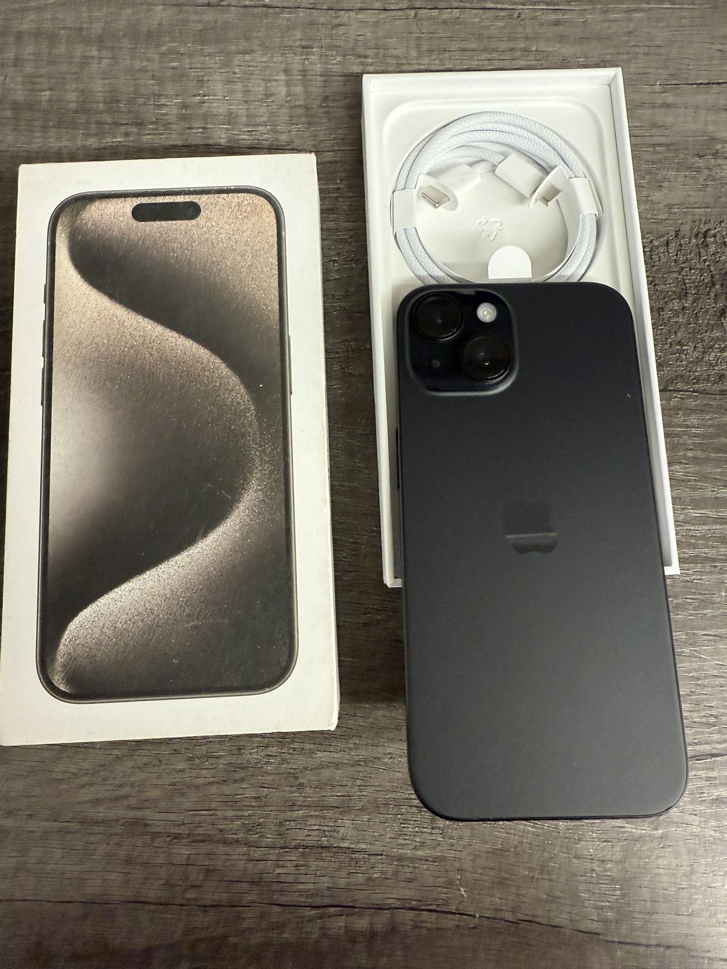 iPhone 15 -256gb Factory Unlocked ( Liberado)
