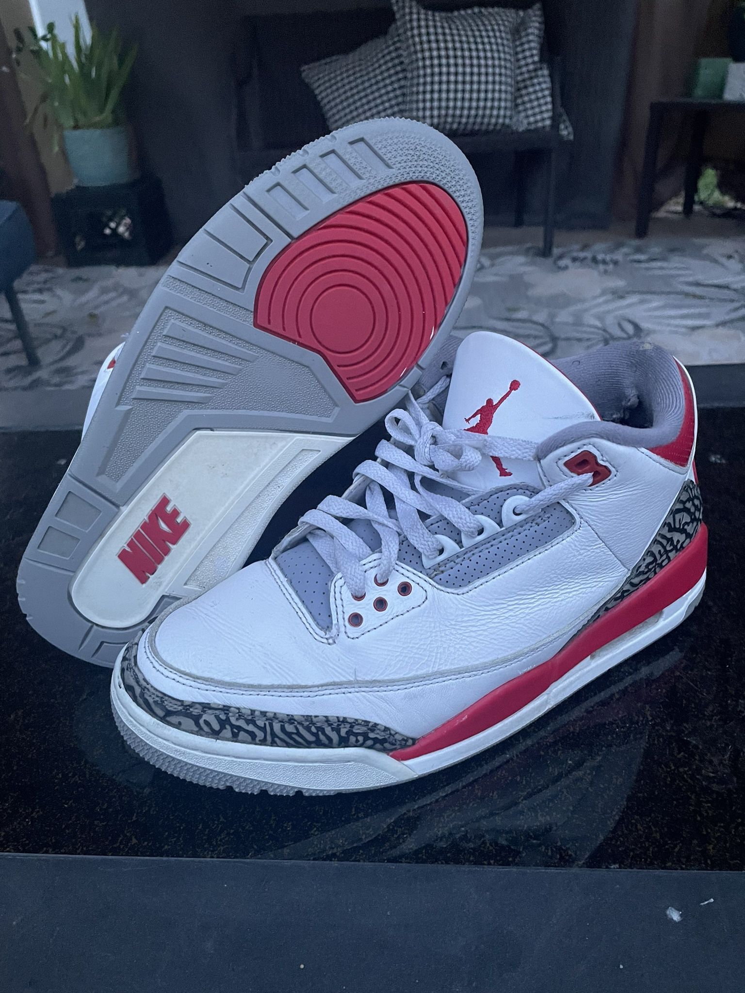 Jordan 3 Retro Fire Red