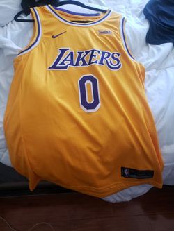 Lakers