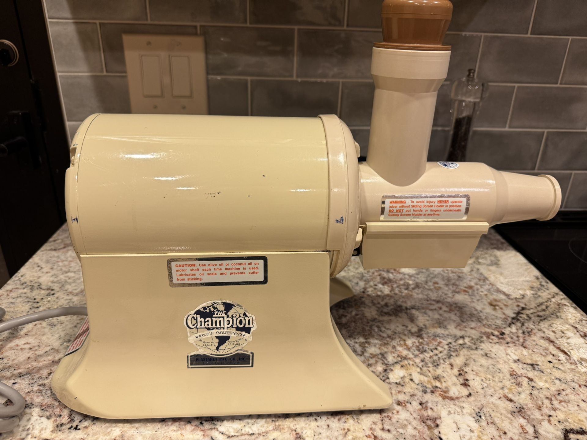 Champion Juicer GS-NG-853S “The World’s Finest Model” Heavy Duty TRADE