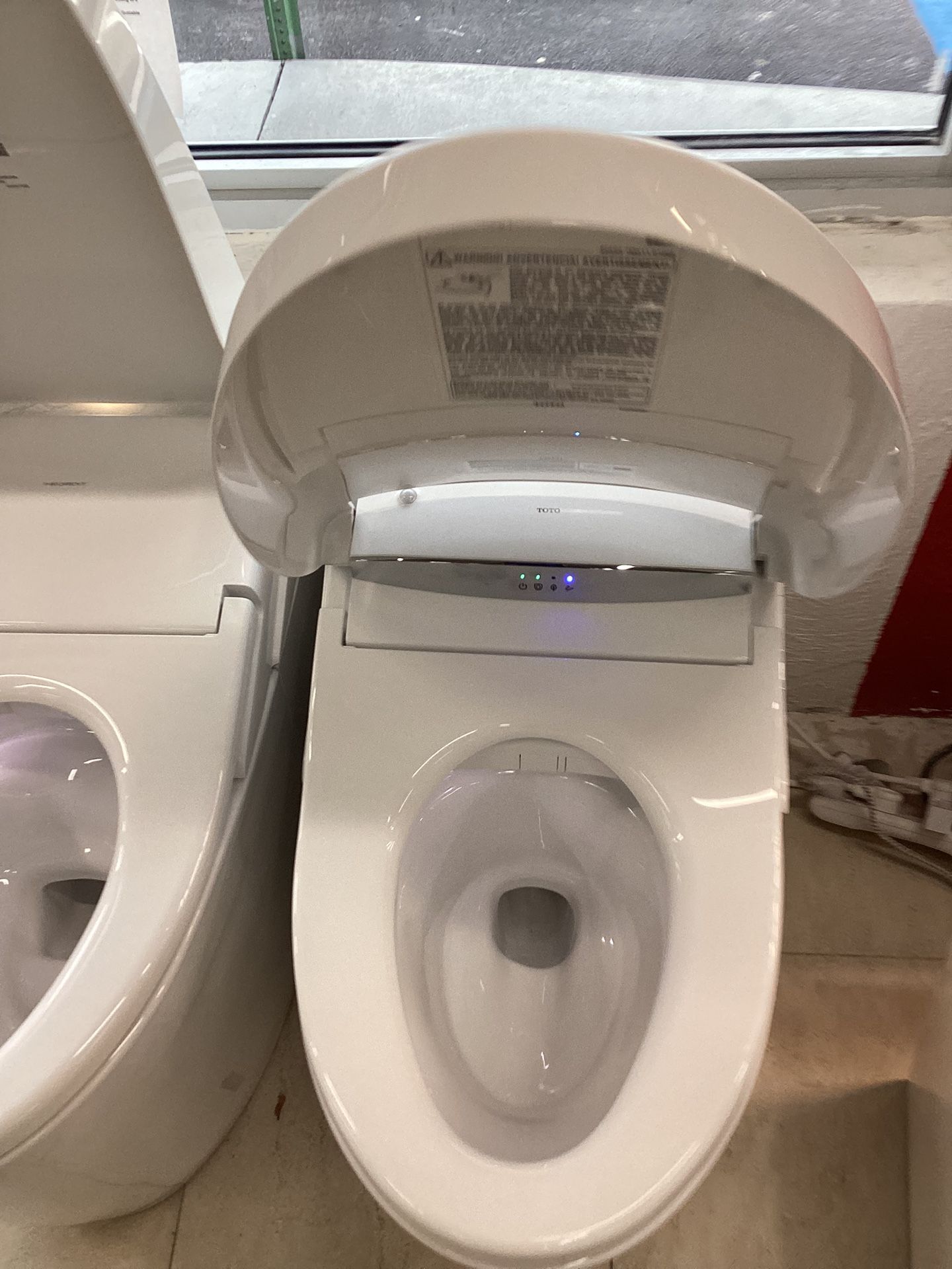 Toto G5A New In The Box With Remote Control Washlet Toilet Combo Smart With Auto Open Close Seat Tornado Flush System Tankless Ready For Pick Up Today