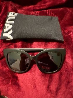 Quay sunglasses brand new never used or worn