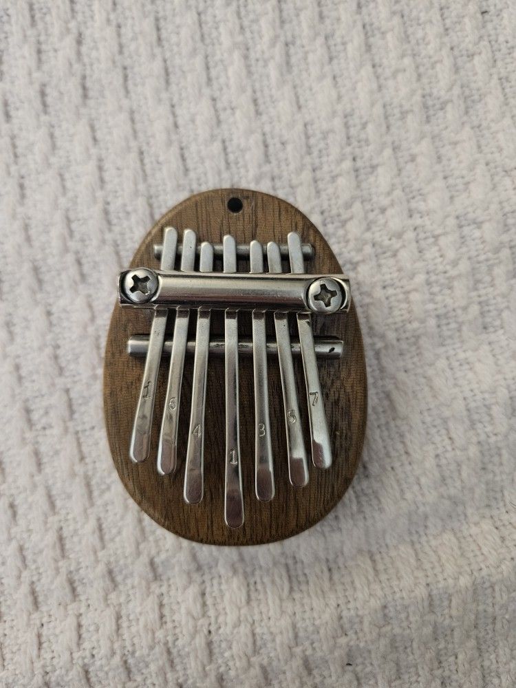 Mini 8 Key Kalimba 
