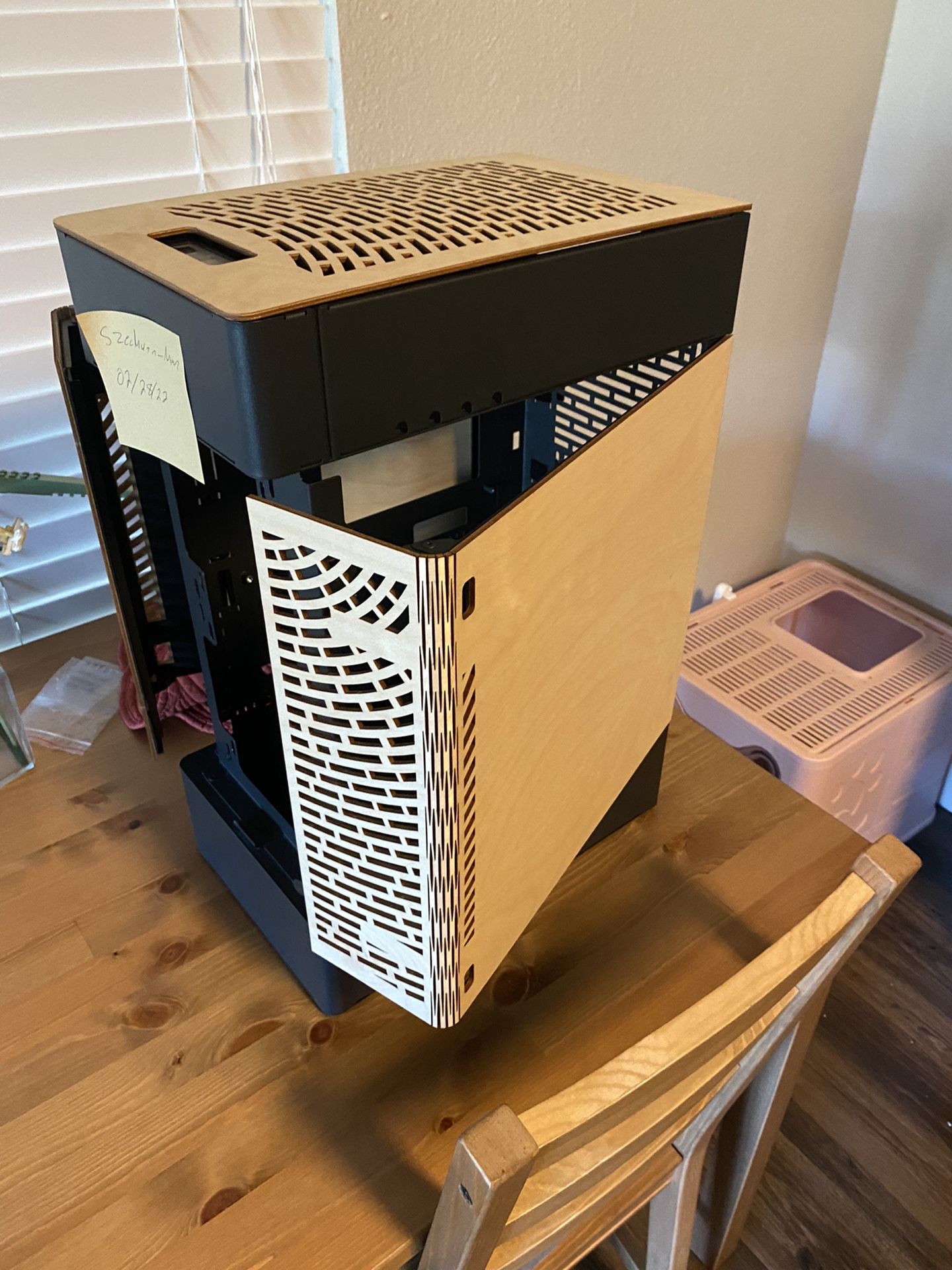 Wooden Custom mATX pc case