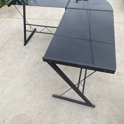 L-shaped Glass Desk 51” Both Sides