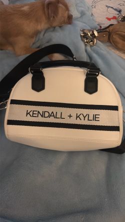 KENDALL + KYLIE