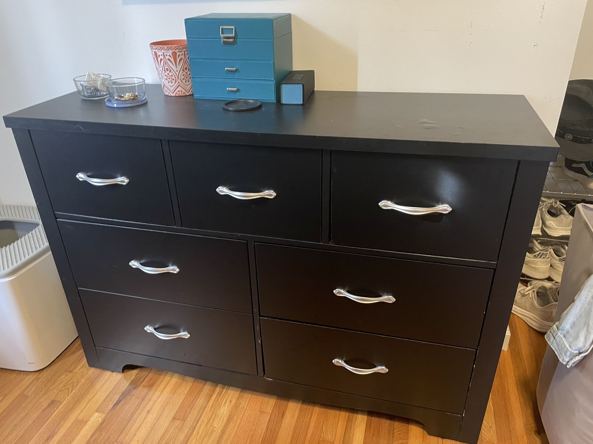 Black Dresser Drawers