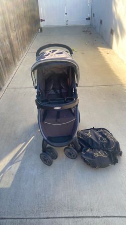 Graco Stroller with Rain Cover/Germ protection  by wonder buggy