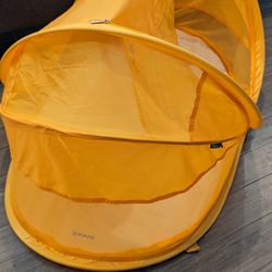 Joovy Gloo Travel Tent/Bed
