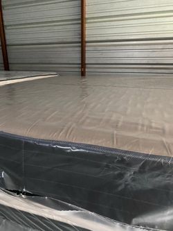 King size mattress From $199 (Only Mattress)