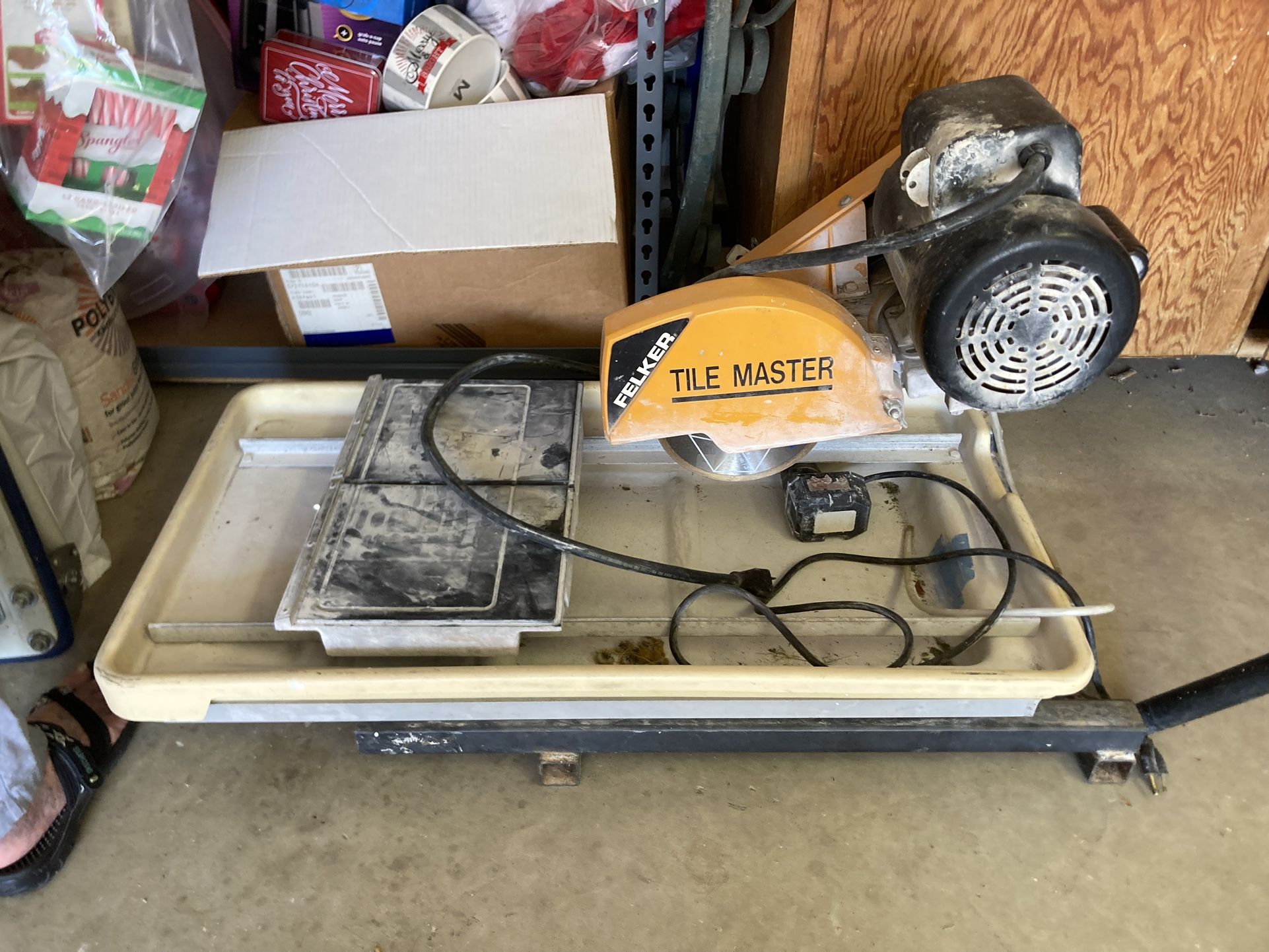 Tile Saw