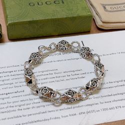 Women’s Bracelet 