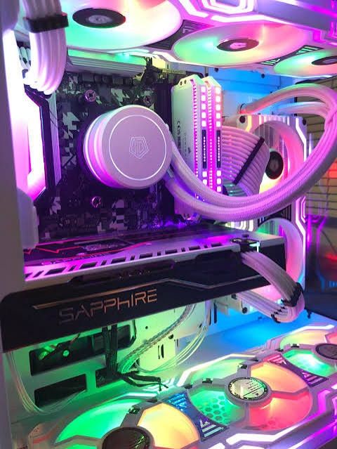 I Build Custom Computers