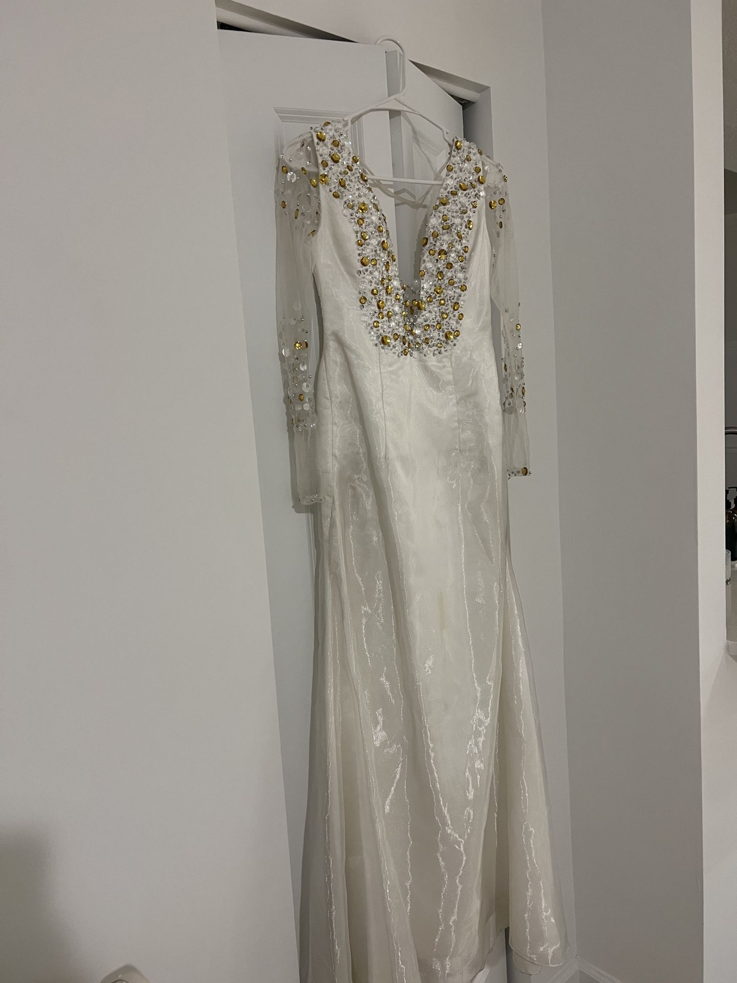 White Prom/ Formal Dress