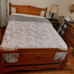 Full Size Bedframe
