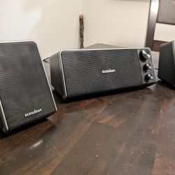 Computer Speakers w/ Sub Woofer