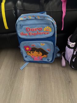 Deferent brand color size kids backpack