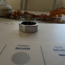 Oura Ring Gen 3 Size 7 ( Silver )