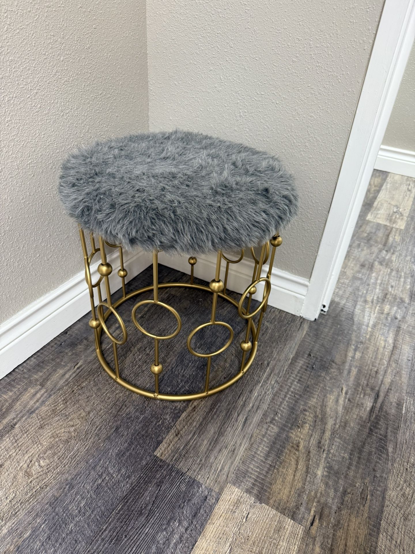 Modern Glam Faux Fur Gold Vanity Stool