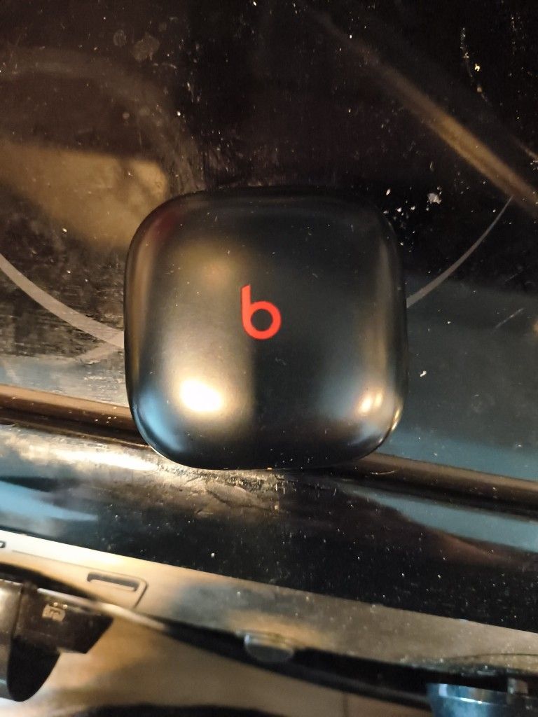 Beats Earbuds