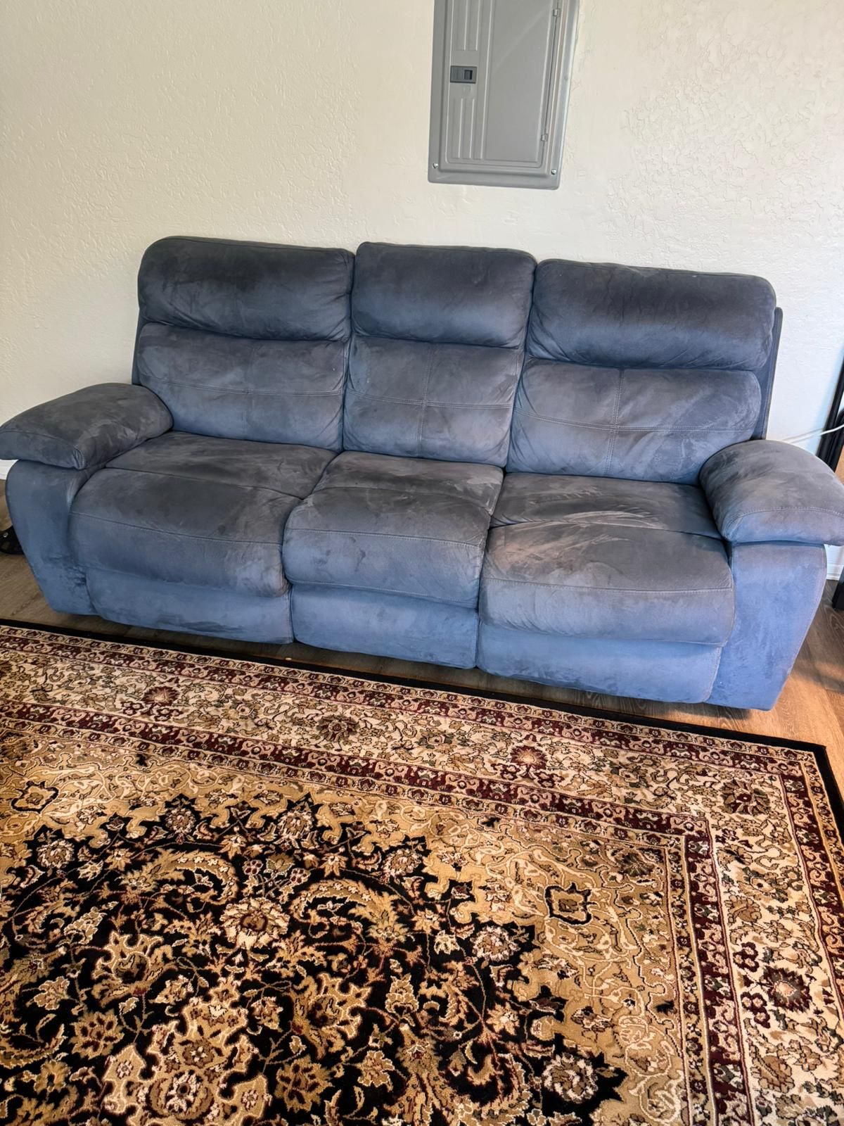 Couch&loveseat
