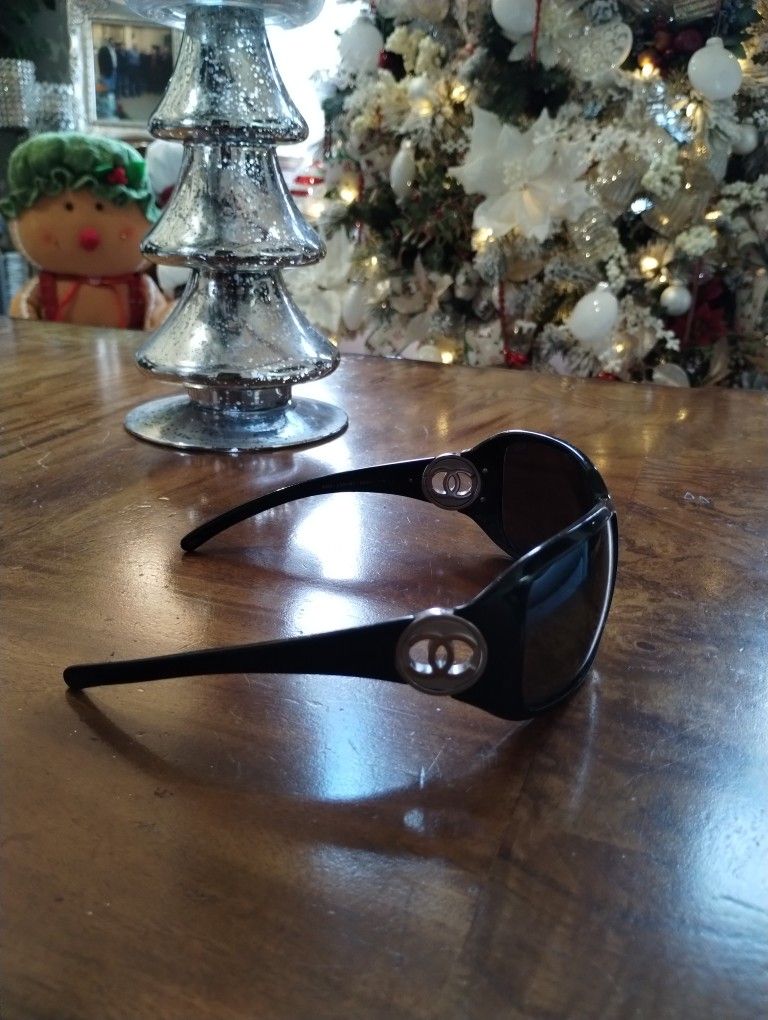 Authentic Chanel Sunglasses 