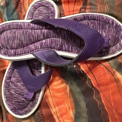 Multiple Pairs Of Women’s Sandals 