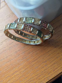 Beautiful pair of bangle