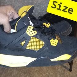 Jordan 4 Retro Size 13