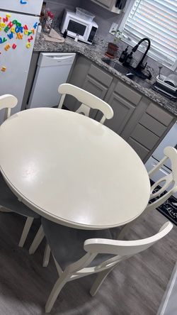 5 Piece Dining Set