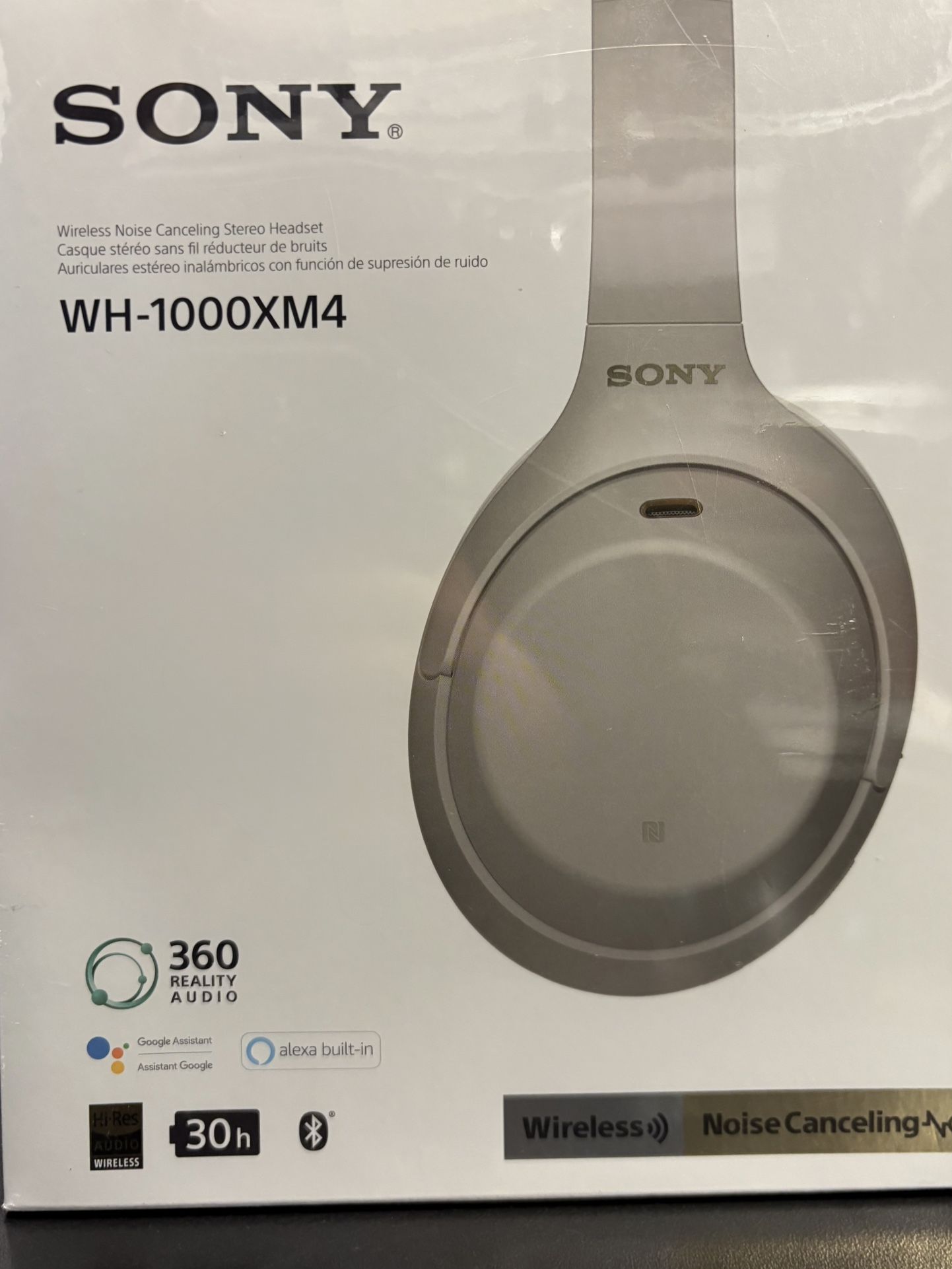 Sony WH-1000XM4 Noise cancelling headphones