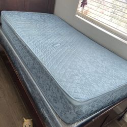 Twin Size Bed 
