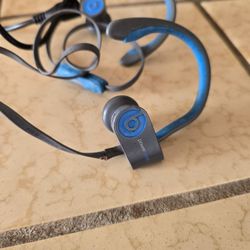 Beats Ear Buds Wired.