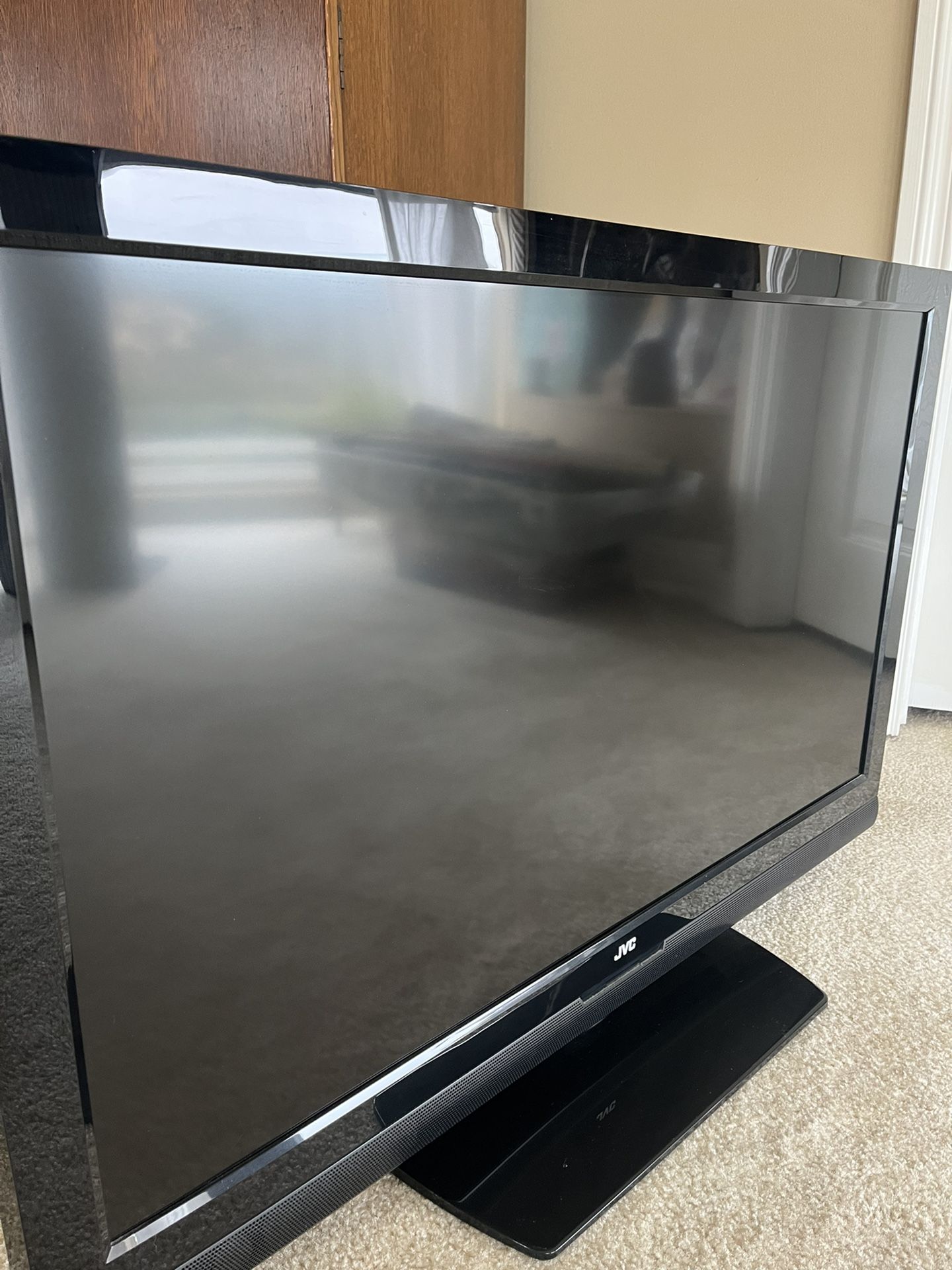 36 inch JVC Flatscreen TV