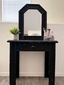 Vintage Black Wicker Vanity with Mirror