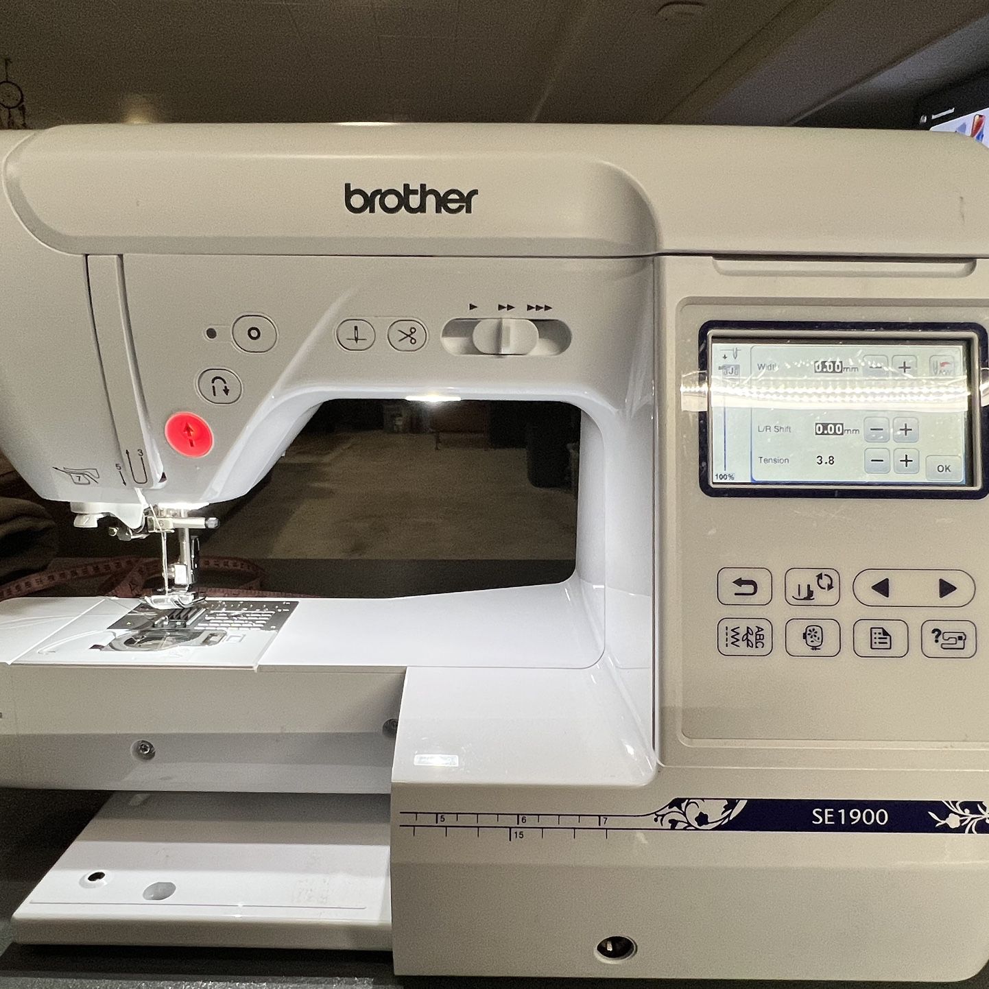 BROTHER SE1900 SEWING AND EMBROIDERY MACHINE for Sale in Bellwood, IL -  OfferUp