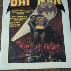 Giant Sized Batman Comicbook 1976