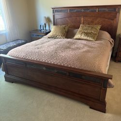California King Bed Set Wood Headboard Footboard Mattress Box Spring 